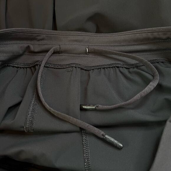 Lululemon Long Workout Gym Shorts in Black Men's Large - Picture 10 of 14